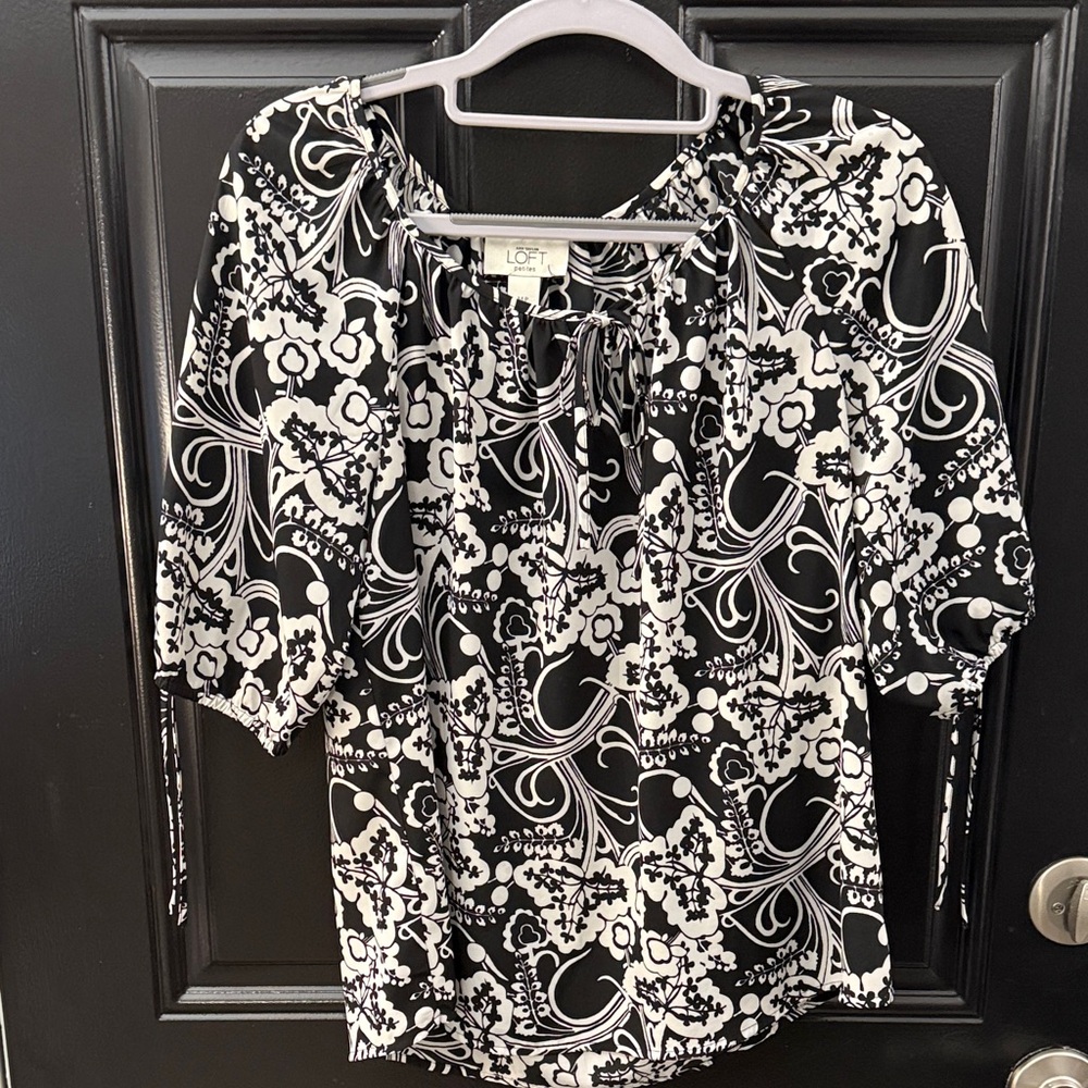 LOFT Black and White Floral Blouse